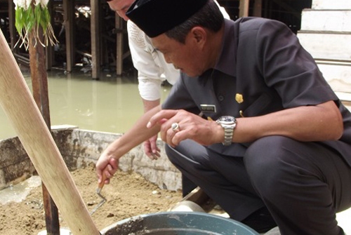 Pemancangan Tiang Pertama