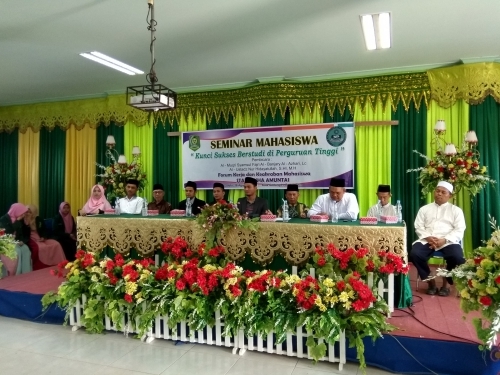 Seminar Mahasiswa Kunci Sukses Berstudi Di Perguruan Tinggi